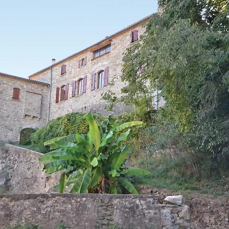 2 Bedroom In Les Salles-du-gardon *