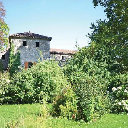 2 Bedroom In Les Salles-du-gardon *